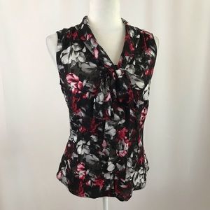 Sleeveless floral basic top (#11)